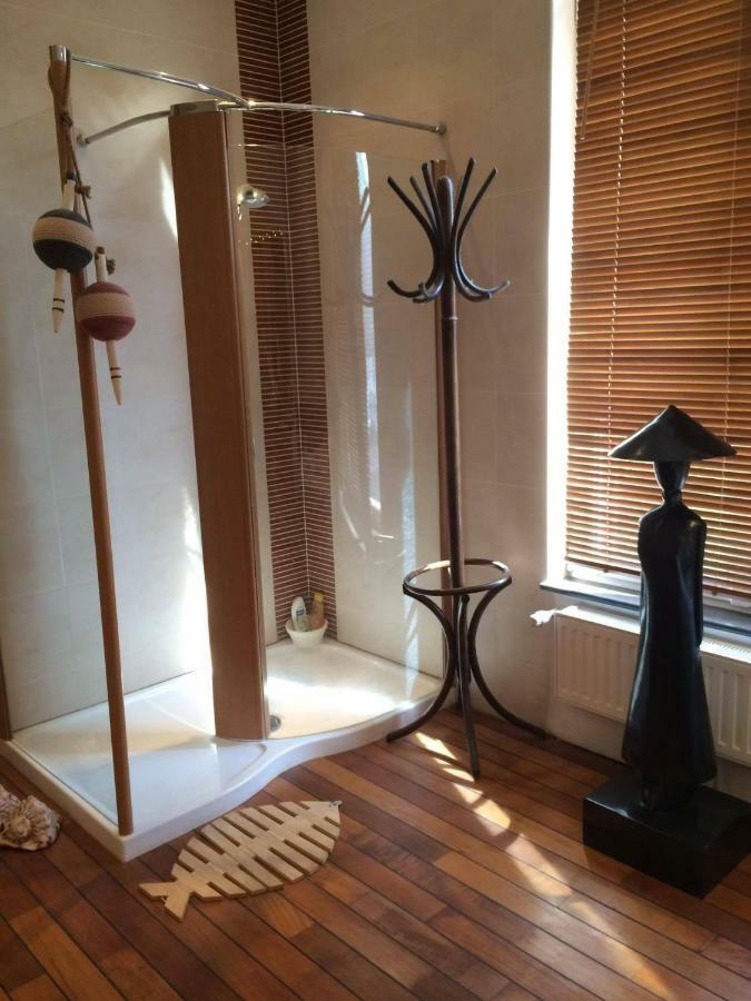 Le Carre Des Arts Hotel Le Cateau-Cambresis ภายนอก รูปภาพ