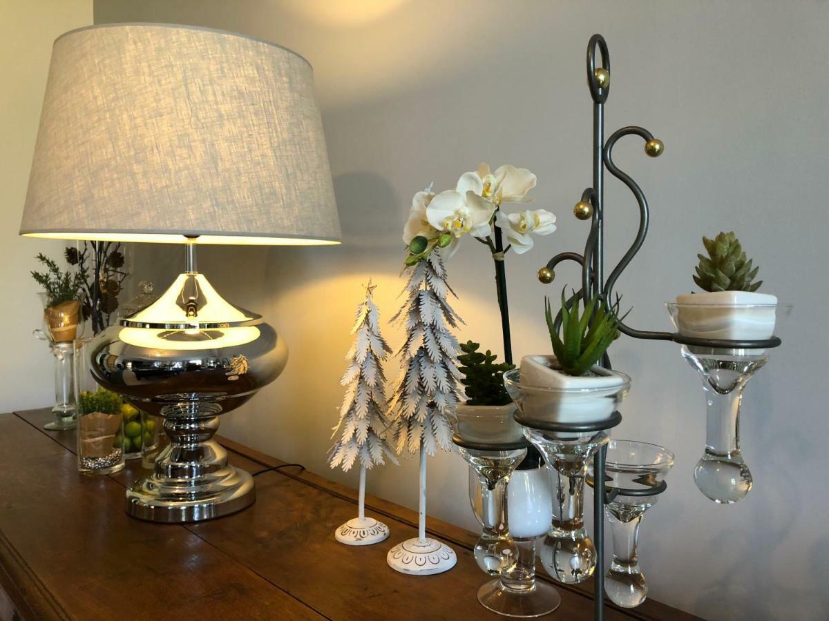 Le Carre Des Arts Hotel Le Cateau-Cambresis ภายนอก รูปภาพ